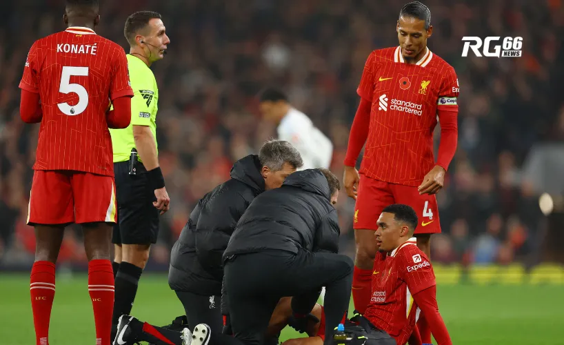 Liverpool: Alisson vắng mặt, Trent chưa tập luyện