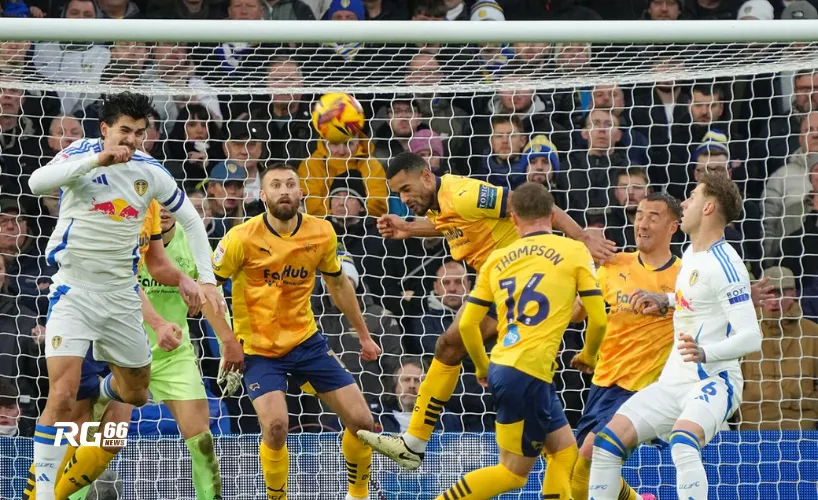 Aaronson ghi bàn giúp Leeds giành chiến thắng 1-0 trước Derby