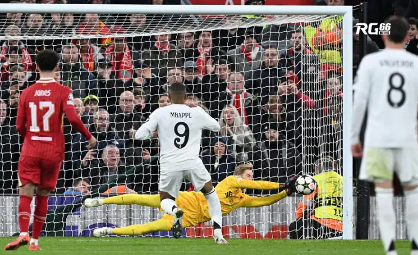 Liverpool giữ vững hàng thủ ấn tượng