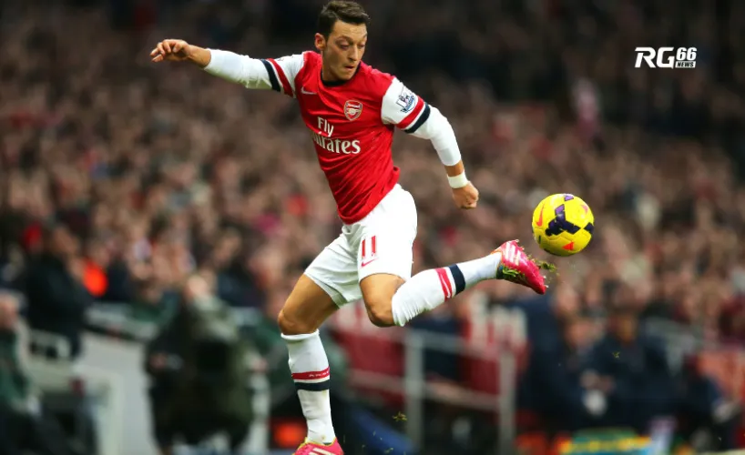 Mesut Özil vẫn là người dẫn đầu về kỷ lục kiến tạo