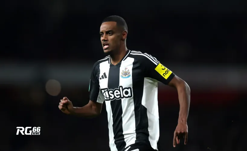 Newcastle yêu cầu giá cao cho Alexander Isak