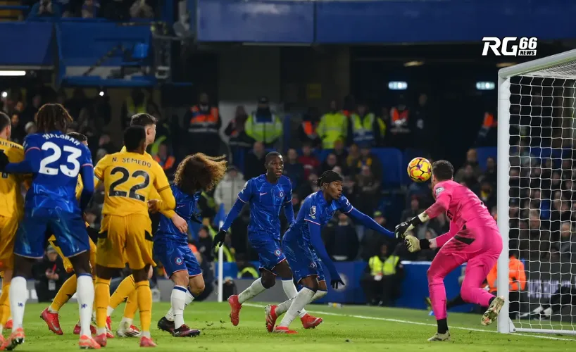 Chelsea tìm lại phong độ