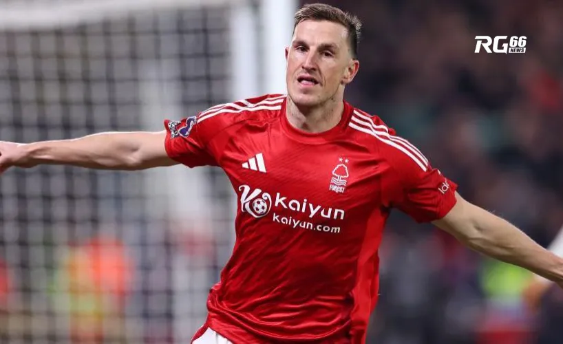 Chris Wood ghi bàn mở tỷ số cho Nottingham