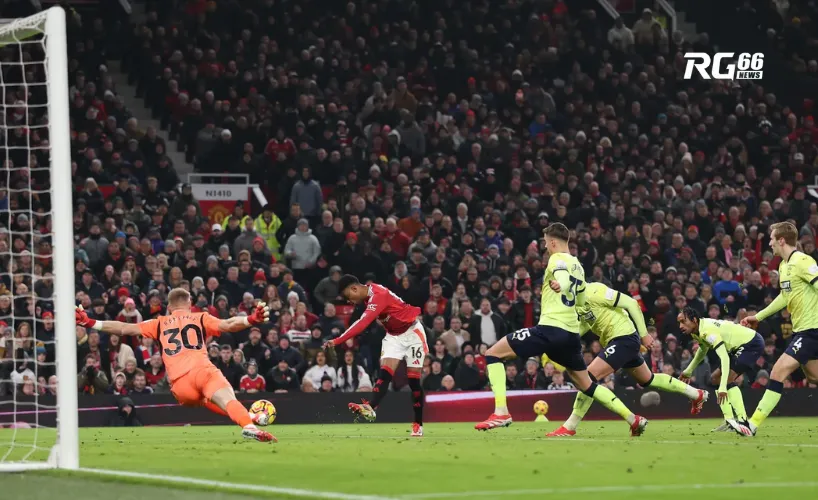 Diallo: Ngôi sao trẻ bừng sáng tại Old Trafford