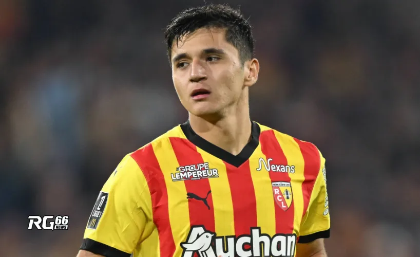 Khusanov – Tài năng trẻ đang lên của Uzbekistan
