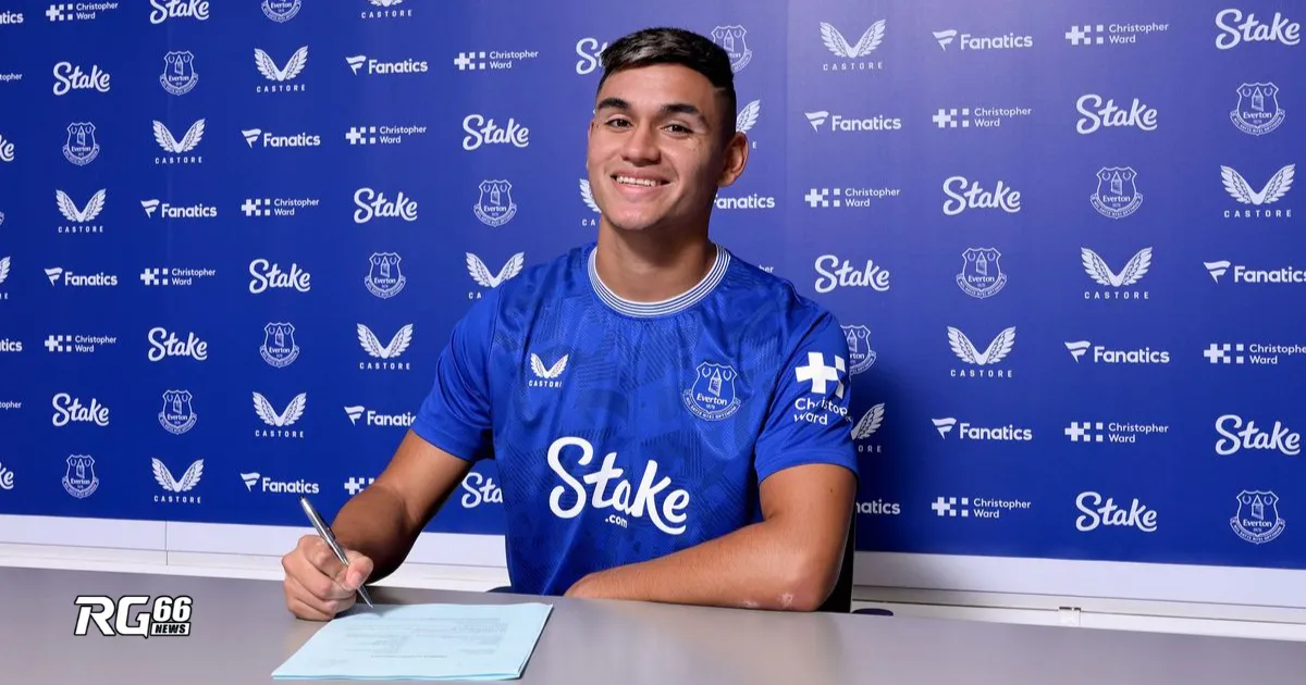 Carlos Alcaraz quyết tâm chiến đấu sau khi gia nhập Everton