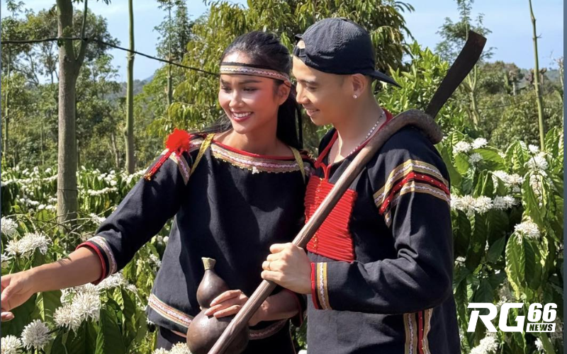Mối tình 7 năm của hoa hậu H'Hen Niê