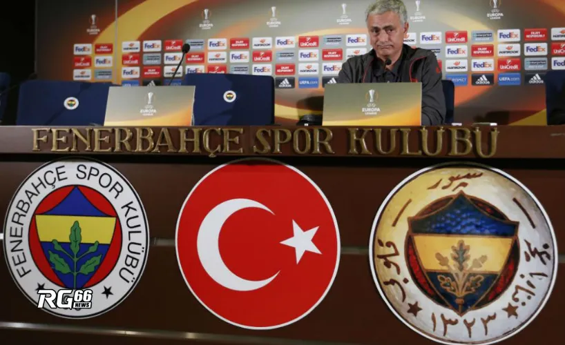 Mourinho đối mặt với khủng hoảng tại Thổ Nhĩ Kỳ