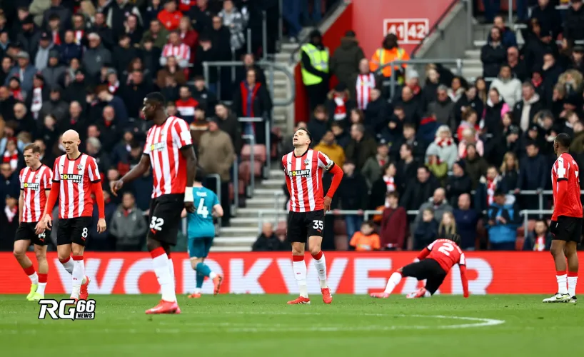 Southampton đang có 1 mùa giải Premier League đáng quên