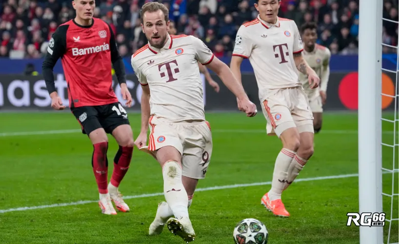 Harry Kane đã dễ dàng đi bóng và ghi bàn vào lưới Leverkusen