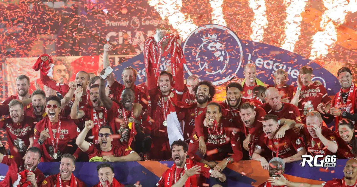 Liverpool cách ngôi vương Premier League 2024/25 bao xa?