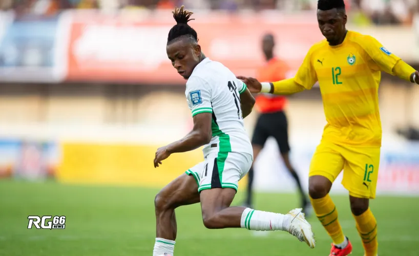 Nigeria đánh rơi chiến thắng trước Zimbabwe