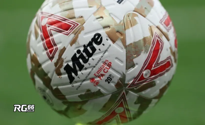 Bóng Mitre Ultimax Pro đạt tiêu chuẩn của FIFA