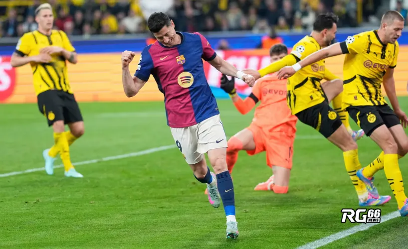 Lewandowski ăn mừng sau bàn "đốt lưới nhà" của Bensebaini