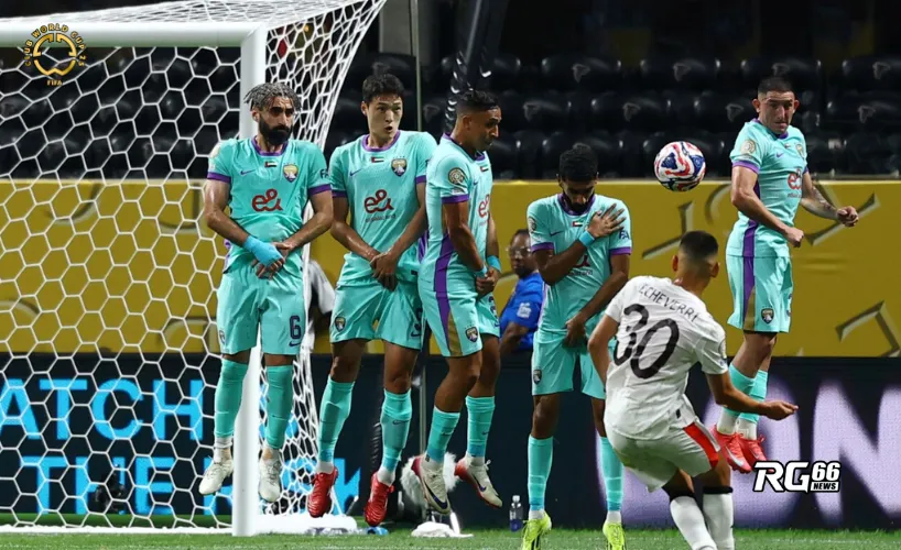 Echeverri ghi bàn thắng đầu tiên trong màu áo Man City - Một khởi đầu ngọt ngào
